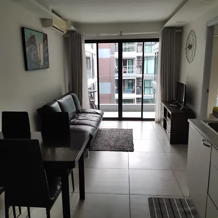 Garden Tropical Siam Apartment Pattaya Room photo