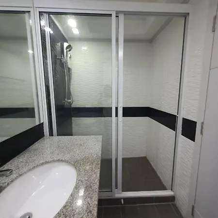 Garden Tropical Siam Apartment Pattaya Room photo