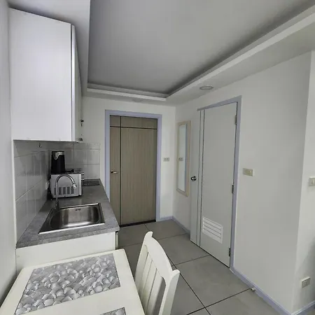 Garden Tropical Siam Apartment Pattaya Room photo