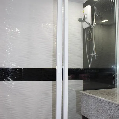 Garden Tropical Siam Apartment Pattaya Exterior photo